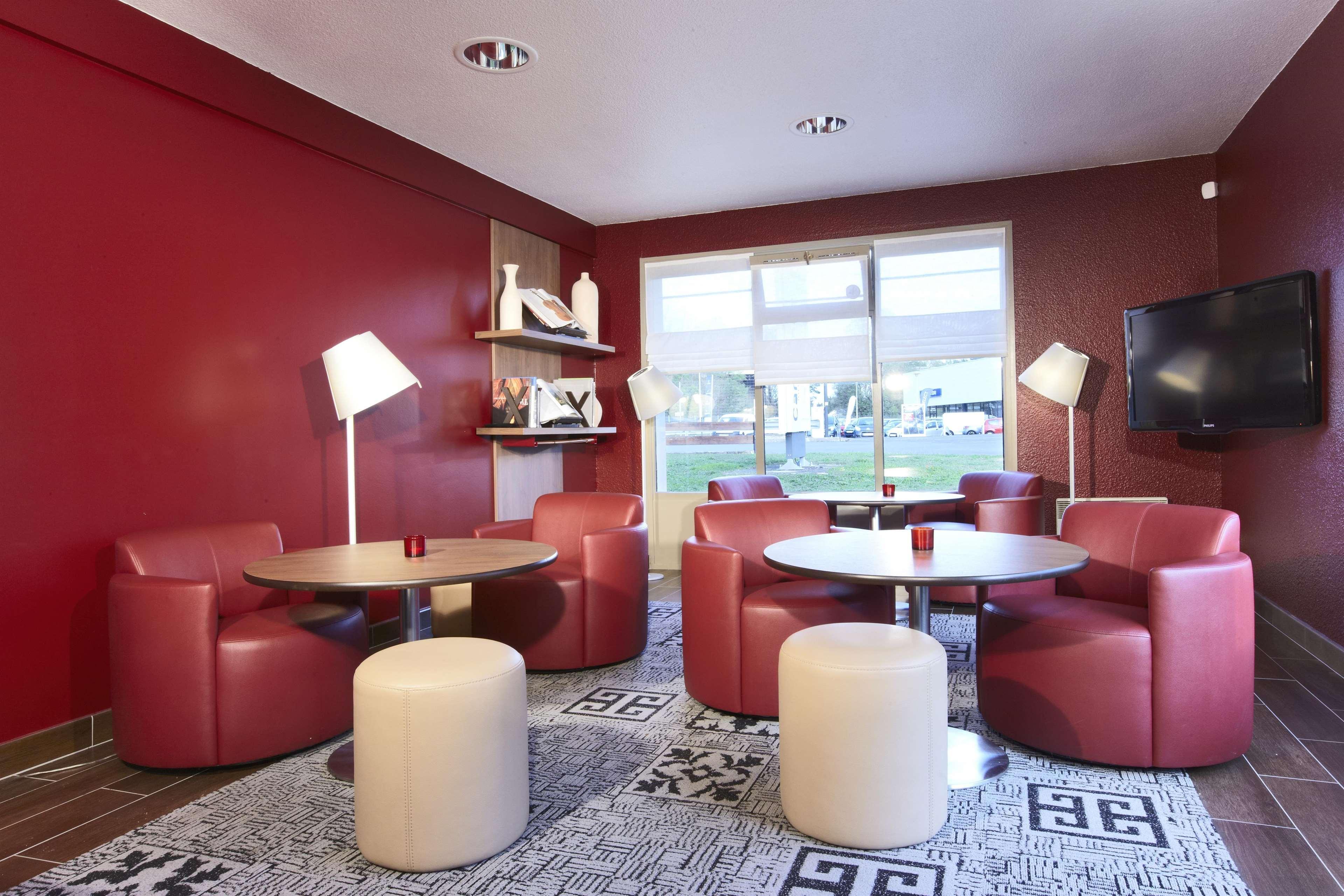 Campanile Vierzon Hotel Bagian luar foto